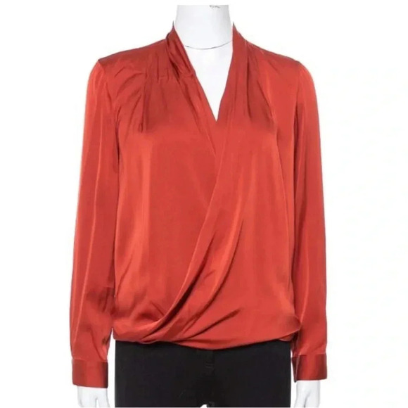 Diane von Furstenberg blouse size XS - Picture 2 of 5